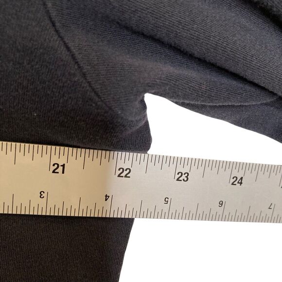 Vintage Mickey Inc Tigger Long Sleeve Turtleneck Embroidered USA Small Black - Picture 4 of 9